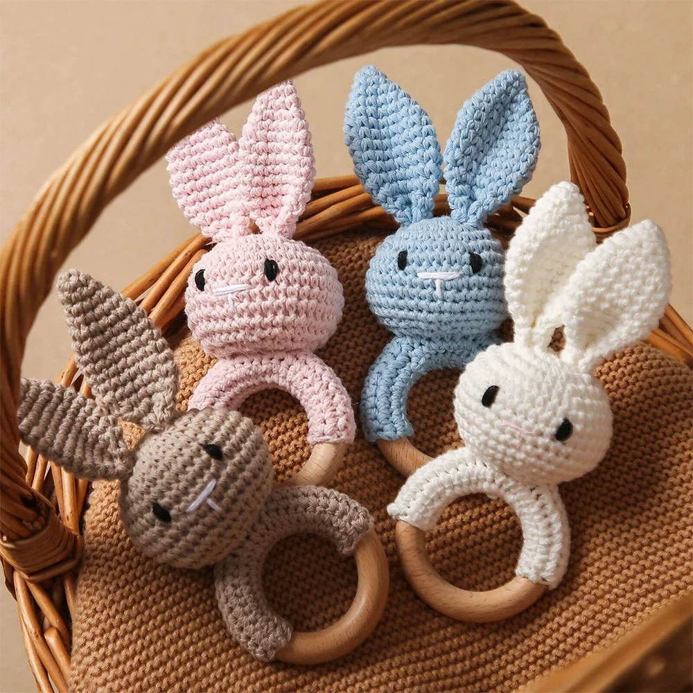 hochet bébé lapin colorie